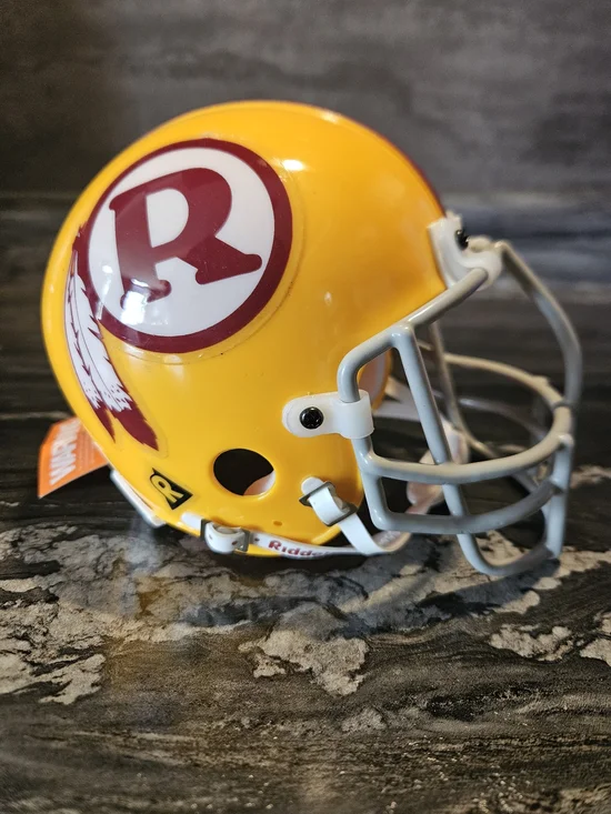 Washington Redskins Riddell Mini Helmet - Picture 6 of 10